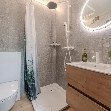 Апартаменти 2 Design-studios Im Zentrum By Vacations Ароза